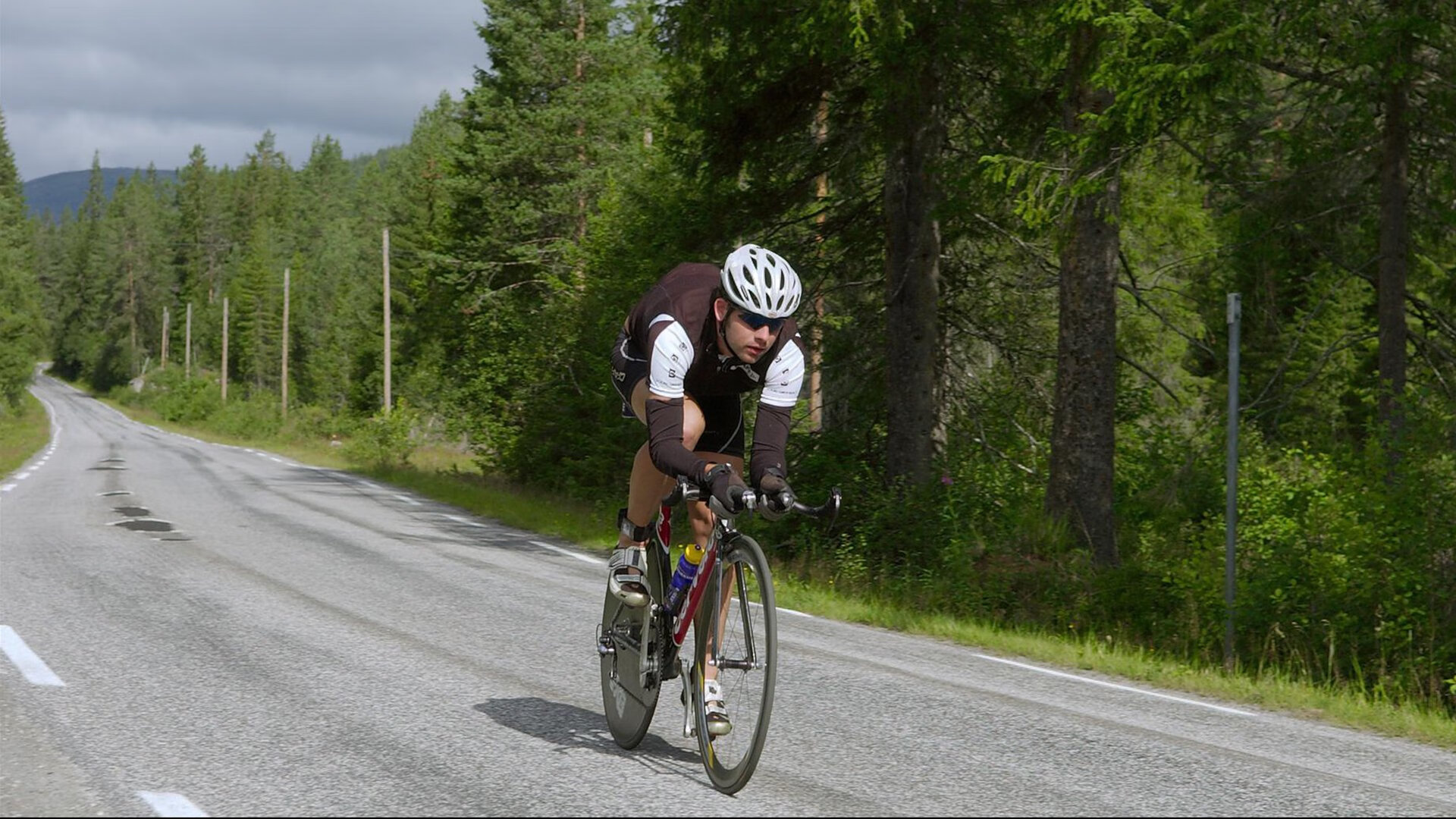 炉石传说 高校赛冠军诞生 00后选手逆袭夺冠，炉石传说高校杯